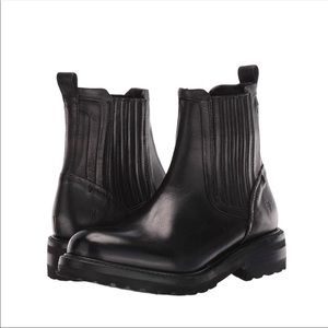 NEW Frye Ella Moto Chelsea Boot